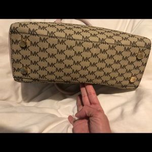 Beautiful baby pink and tan Michael Kors bag